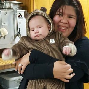 Meet your Posher, Elena